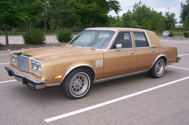1982 Gold Chrysler New Yorker Sedan