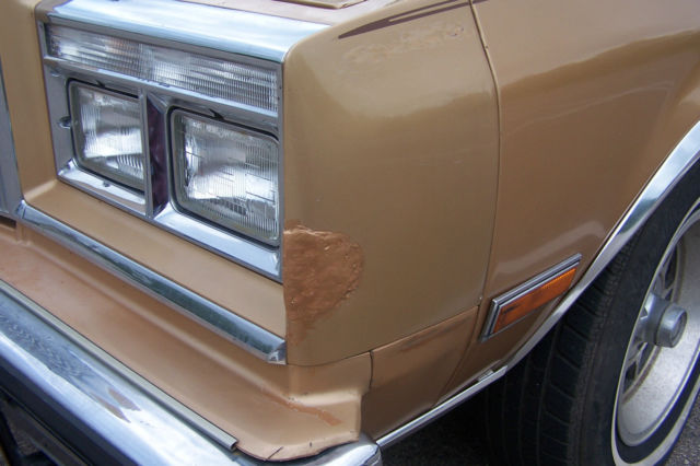 1982 Gold Chrysler New Yorker Sedan