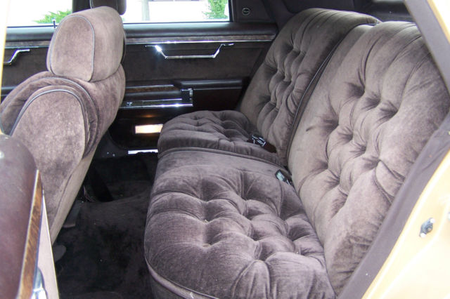 1982 Gold Chrysler New Yorker Sedan