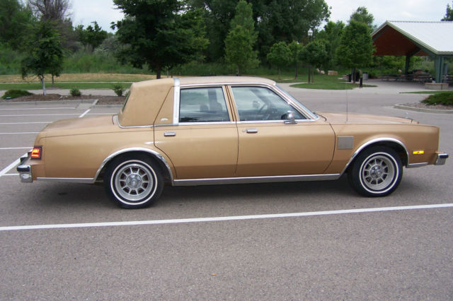 1982 Gold Chrysler New Yorker Sedan