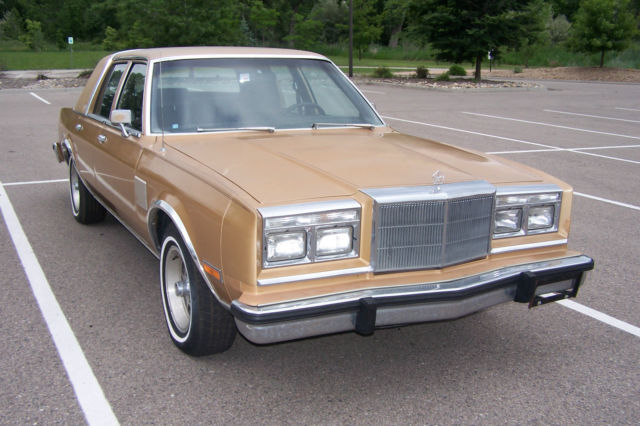 1982 Gold Chrysler New Yorker Sedan