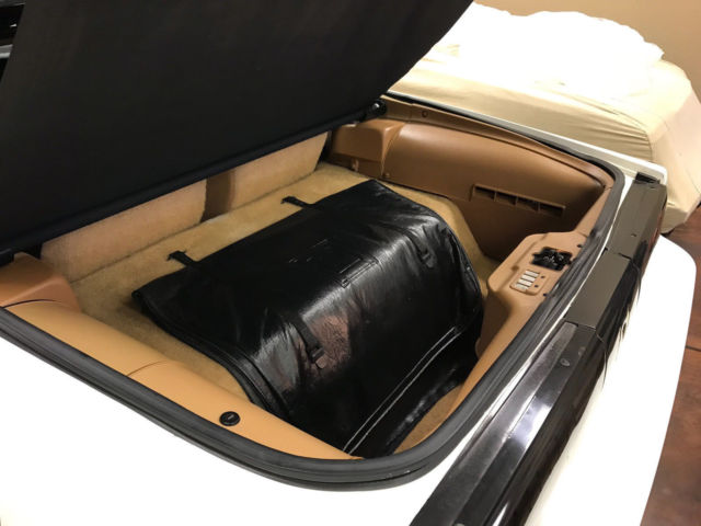 1989 White Pontiac Firebird Coupe