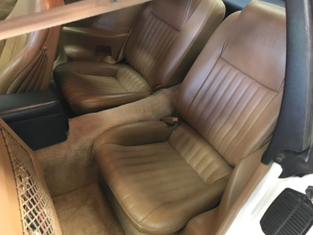 1989 White Pontiac Firebird Coupe