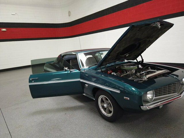 1969 Emerald Mist Iridescent Chevrolet Camaro