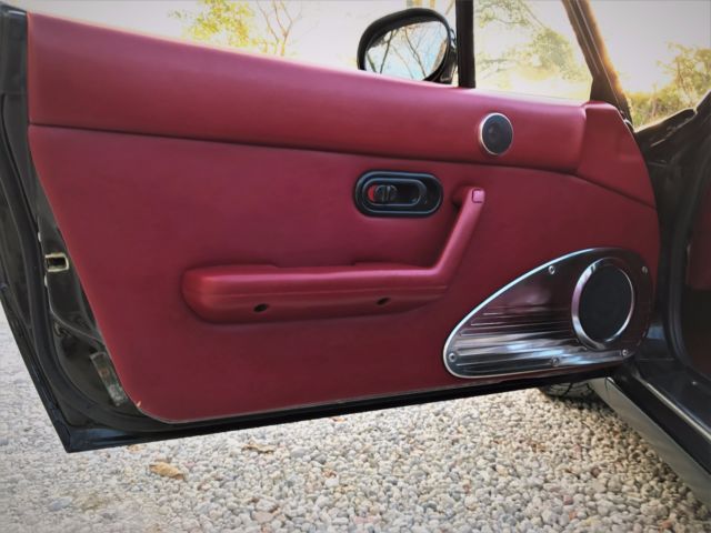 1993 Black Mazda MX-5 Miata Convertible