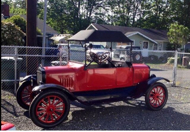 1925 Red Ford Model T