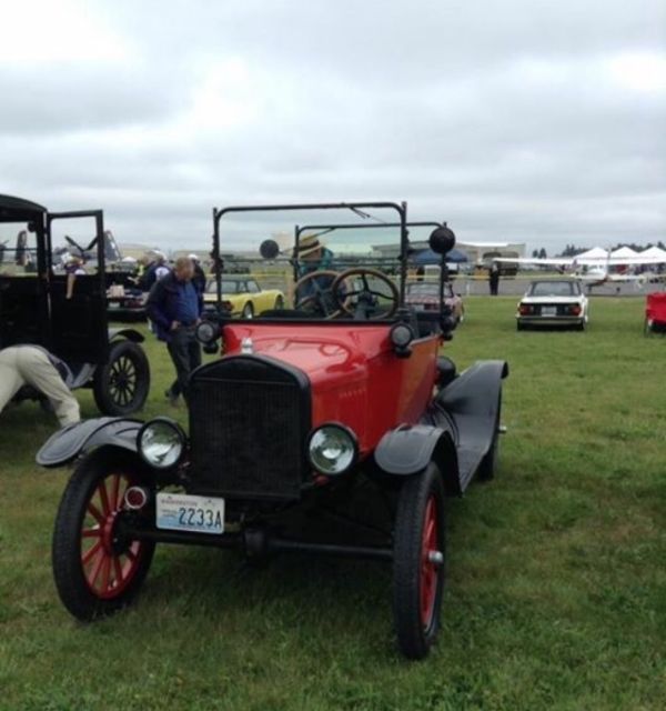 1925 Red Ford Model T