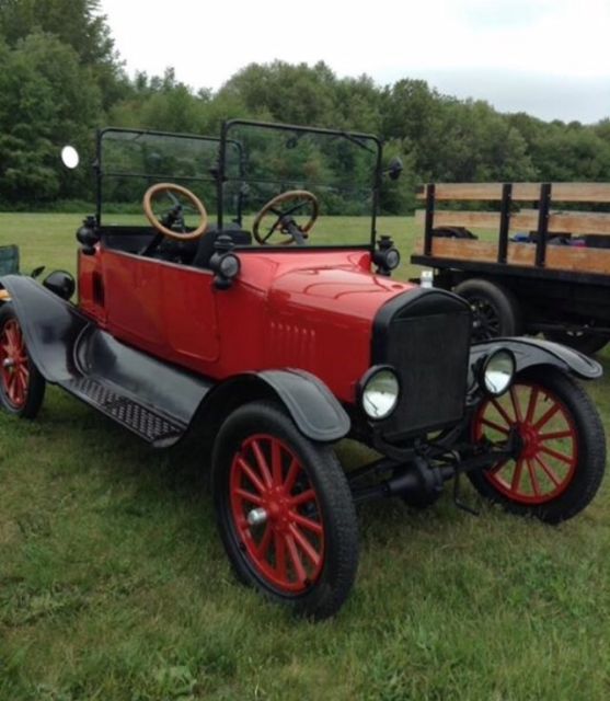 1925 Red Ford Model T