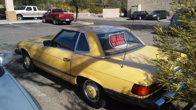 1976 Yellow Mercedes-Benz SL-Class Coupe
