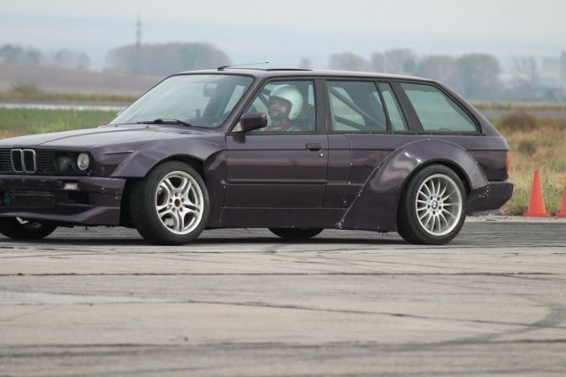 1991 Purple BMW 3-Series Touring