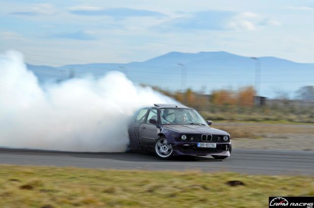 1991 Purple BMW 3-Series Touring