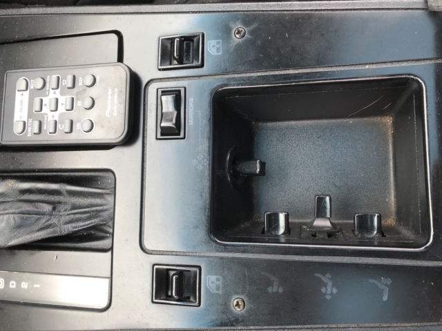 1986 White Chevrolet Corvette Coupe