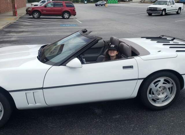 1990 White Chevrolet Corvette Convertible