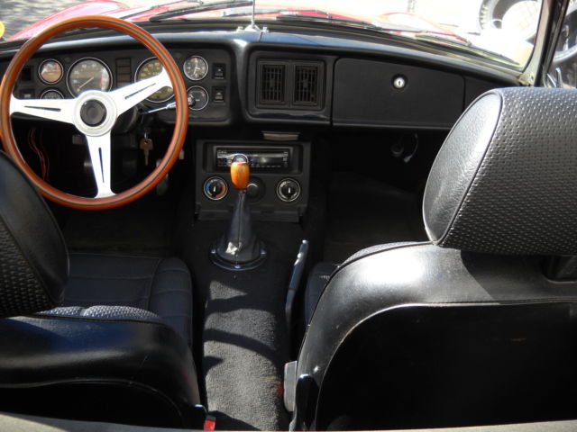 1977 Red MG MGB Convertible