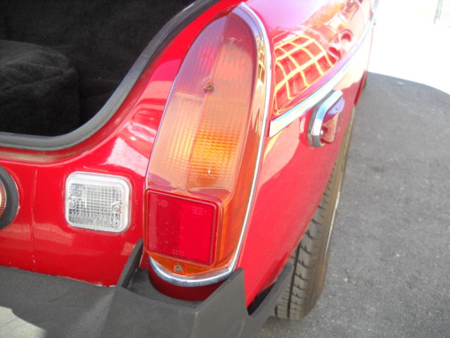 1977 Red MG MGB Convertible