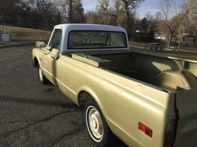 1970 Gold Chevrolet C-10 Standard Cab Pickup