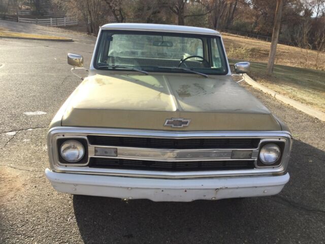 1970 Gold Chevrolet C-10 Standard Cab Pickup