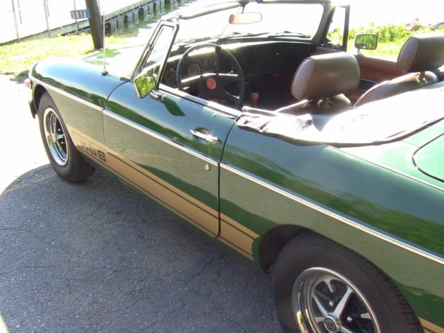 1977 Brooklands Green MG MGB Convertible