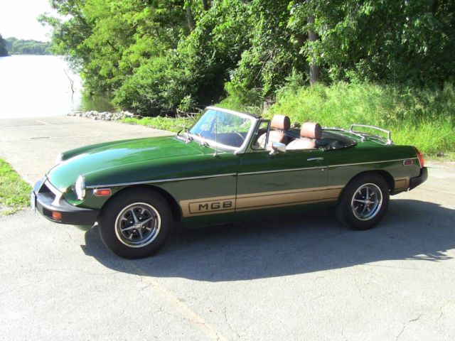 1977 Brooklands Green MG MGB Convertible