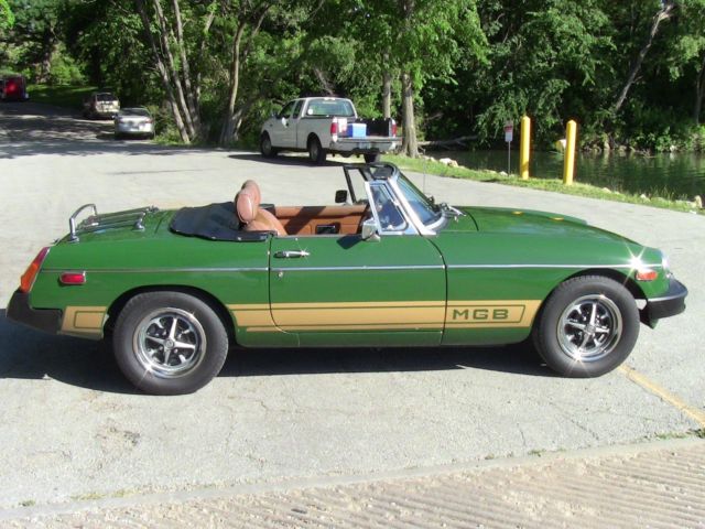 1977 Brooklands Green MG MGB Convertible