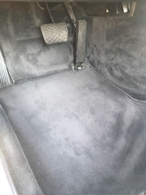 1994 Black Mercedes-Benz E-Class Sedan