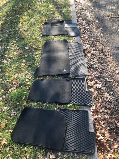 1994 Black Mercedes-Benz E-Class Sedan