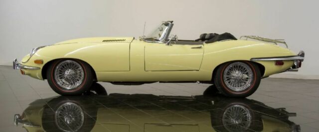 1969 Pale Primrose Jaguar E-Type Series II Convertible --