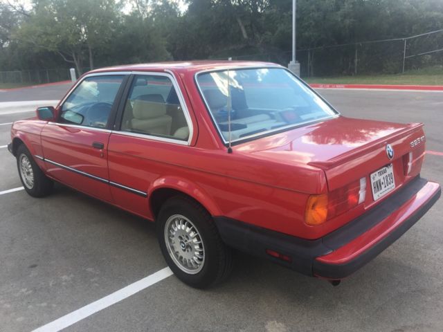 1986 Red BMW 3-Series Coupe
