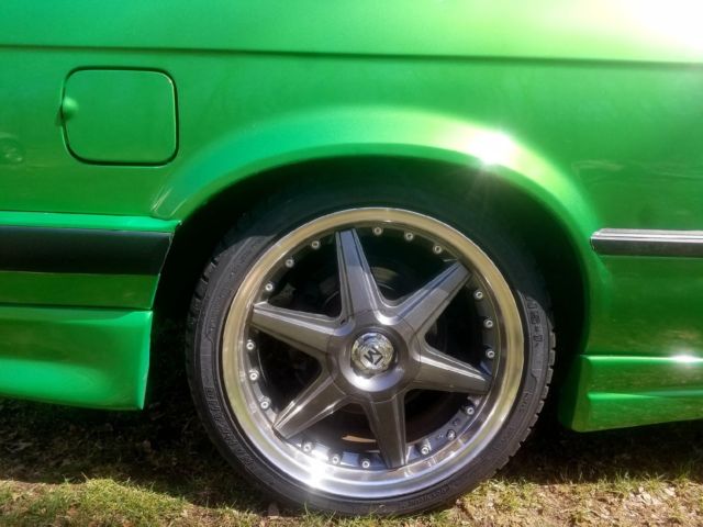 1985 LIMETIME HOUSE OF COLOR GREEN BMW 3-Series Coupe