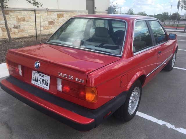 1986 Red BMW 3-Series Coupe