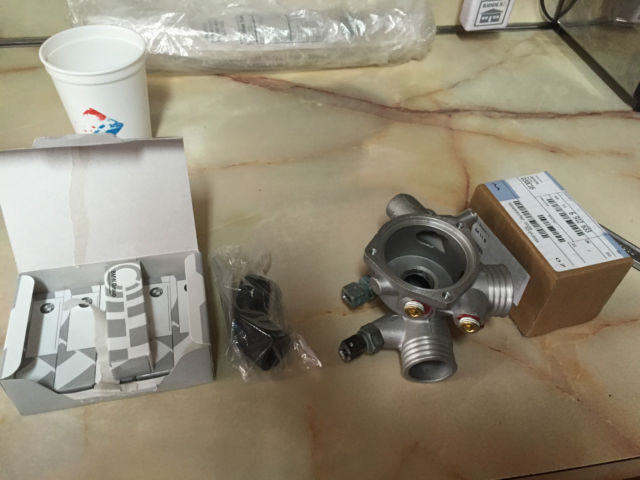 1988 Black BMW 3-Series CUPED