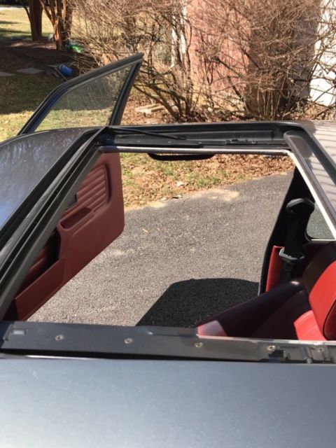 1987 Gray BMW 3-Series Coupe