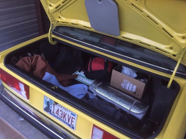 1987 Yellow BMW 3-Series Coupe