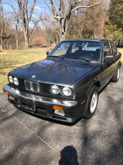 1987 Gray BMW 3-Series Coupe