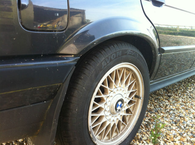 1988 Diamond Black Metallic BMW 3-Series Touring