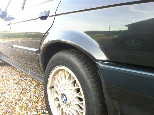 1988 Diamond Black Metallic BMW 3-Series Touring