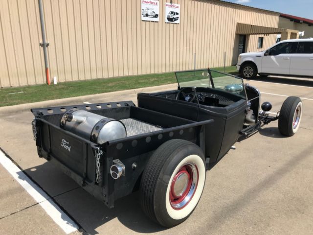 1928 Black FORD RAT ROD T BUCKET WHITE WALLED OPEN PIPED T BUCKET