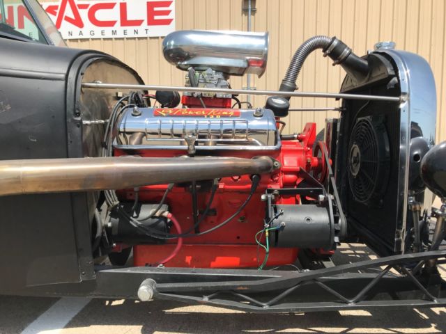 1928 Black FORD RAT ROD T BUCKET WHITE WALLED OPEN PIPED T BUCKET