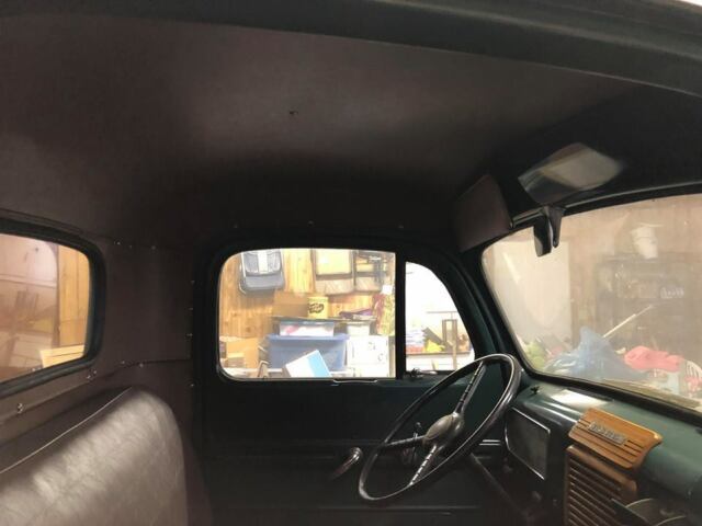 1950 Green Ford F1 Standard Cab Pickup