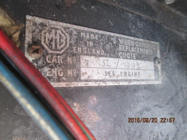 1963 gray MG MGB Convertible