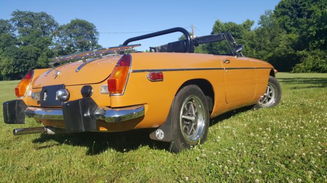 1974 Orange MG MGB