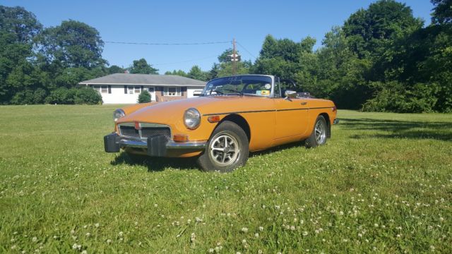 1974 Orange MG MGB