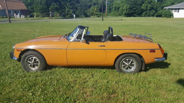 1974 Orange MG MGB