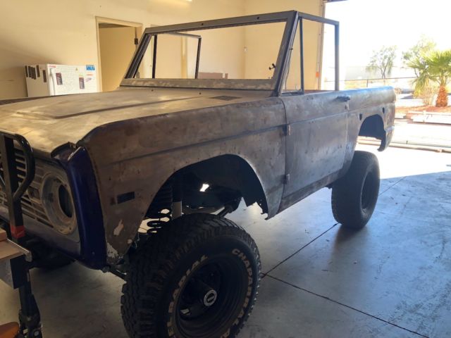 1971 Ford Bronco SUV