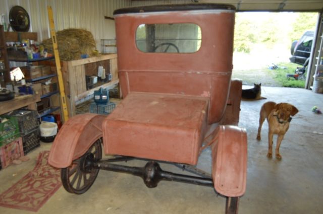 1920 Primer Ford Model T
