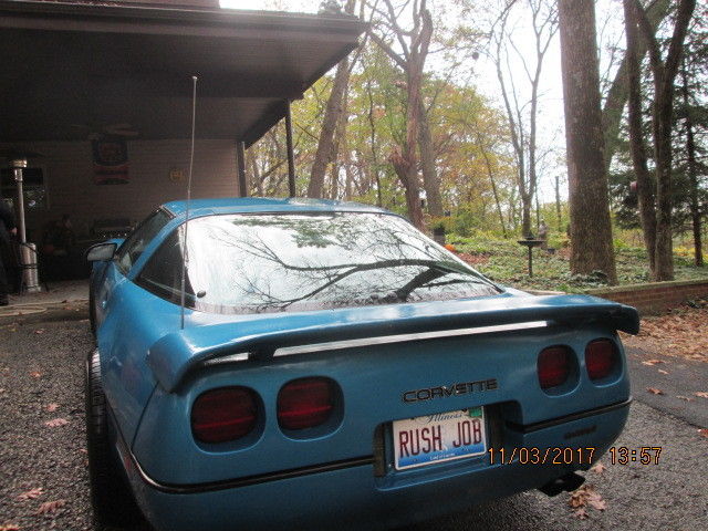 1984 Blue Chevrolet Corvette Coupe