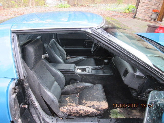 1984 Blue Chevrolet Corvette Coupe