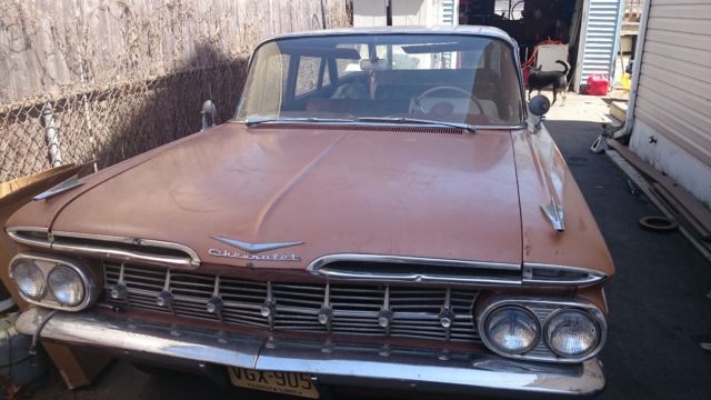 1959 Gold Chevrolet Impala Wagon