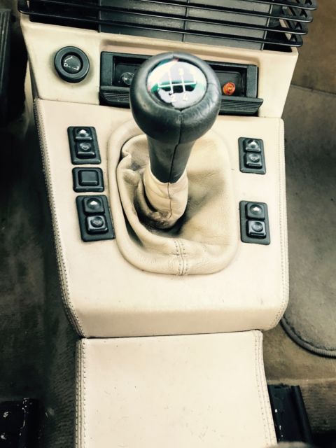 1988 Black BMW M5 Sedan