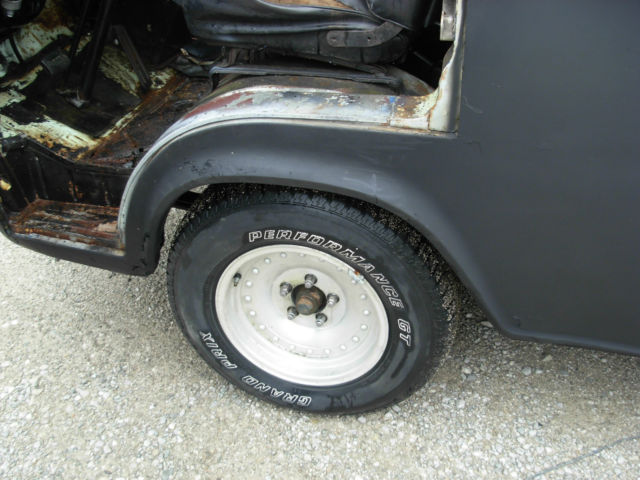 1961 black Ford E-Series Van pickup